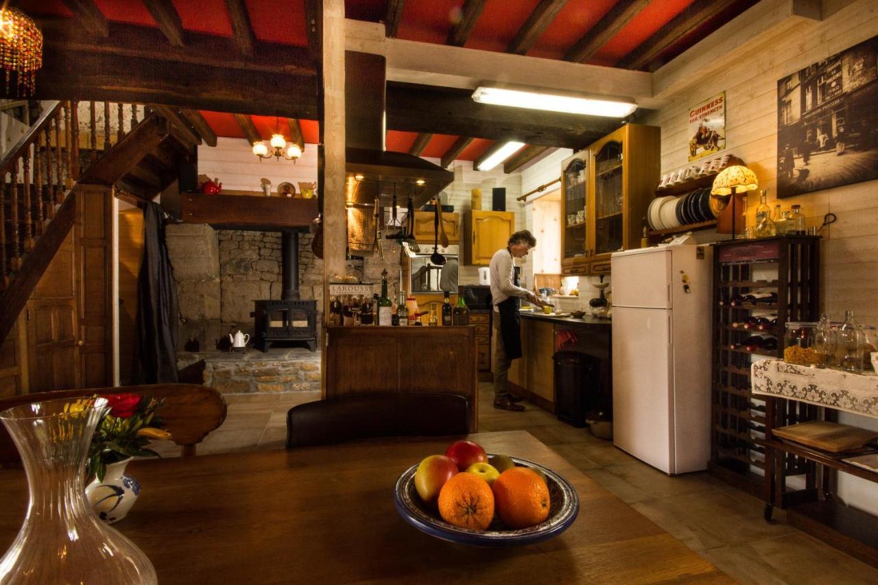 Bed and Breakfast Les Quatre Siecles Herce Exterior foto