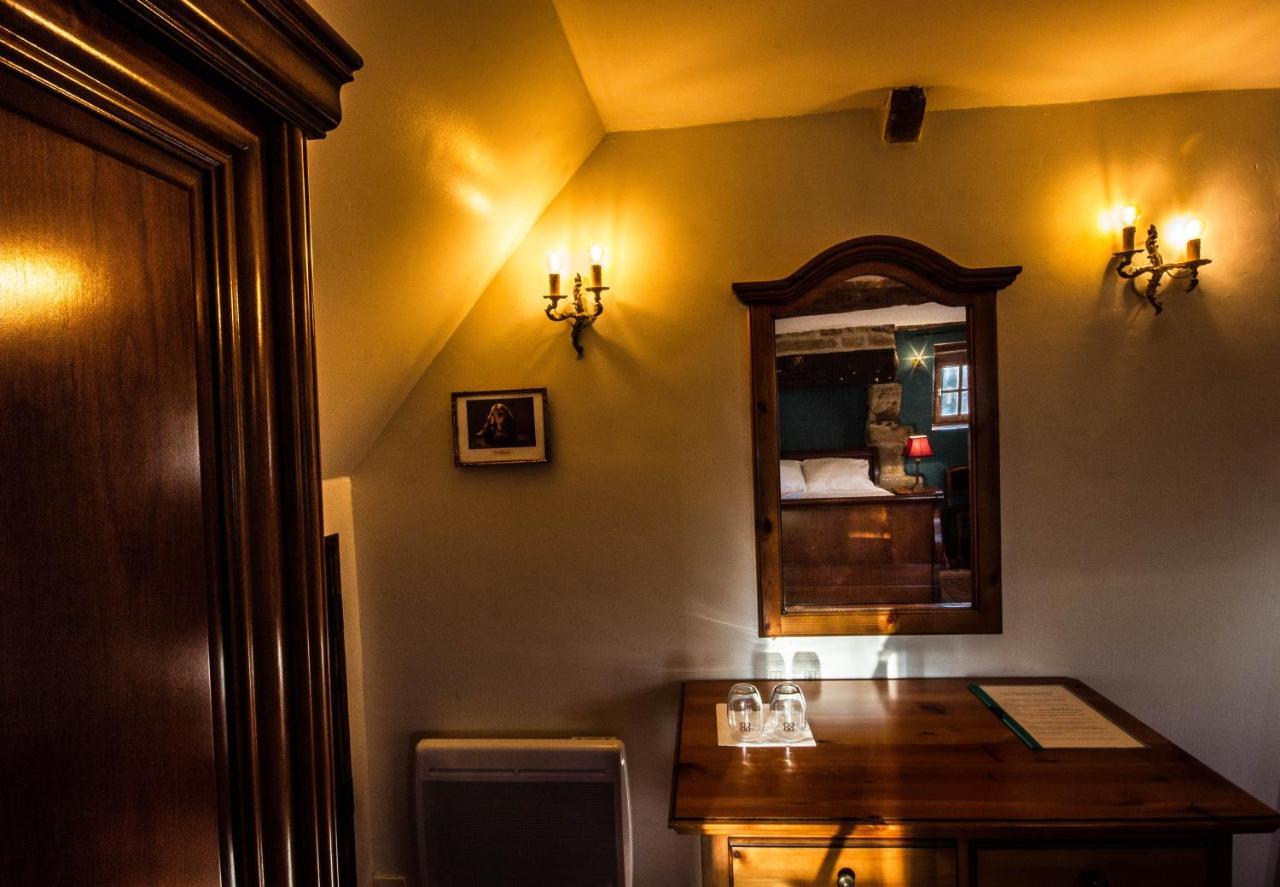 Bed and Breakfast Les Quatre Siecles Herce Exterior foto